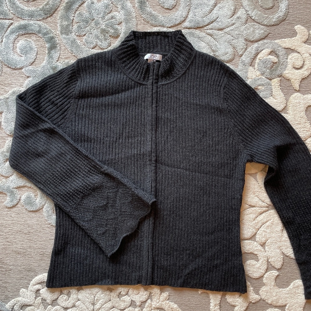 100% Merino Wool Dark Gray Zip Up Sweater size M